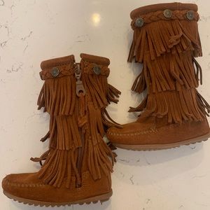 Minnetonka moccasin three layer fringe boots